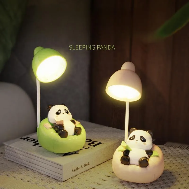 Đèn bàn gấu trúc