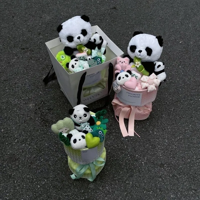 Bó hoa Gấu Trúc