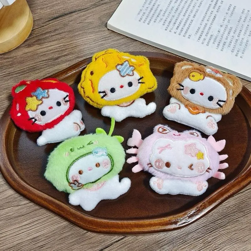 Ghim cài Hello Kitty 5